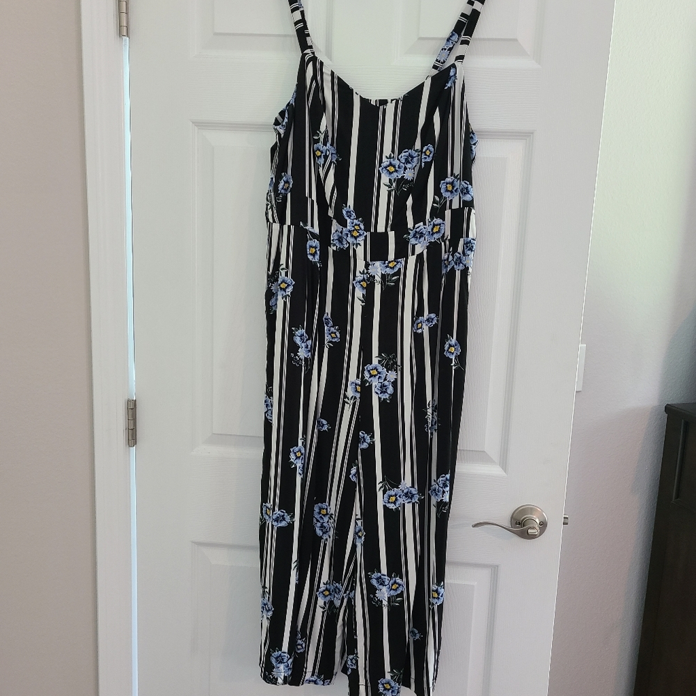 Spaghetti strap mid-calf jumpsuit. Torrid size 1